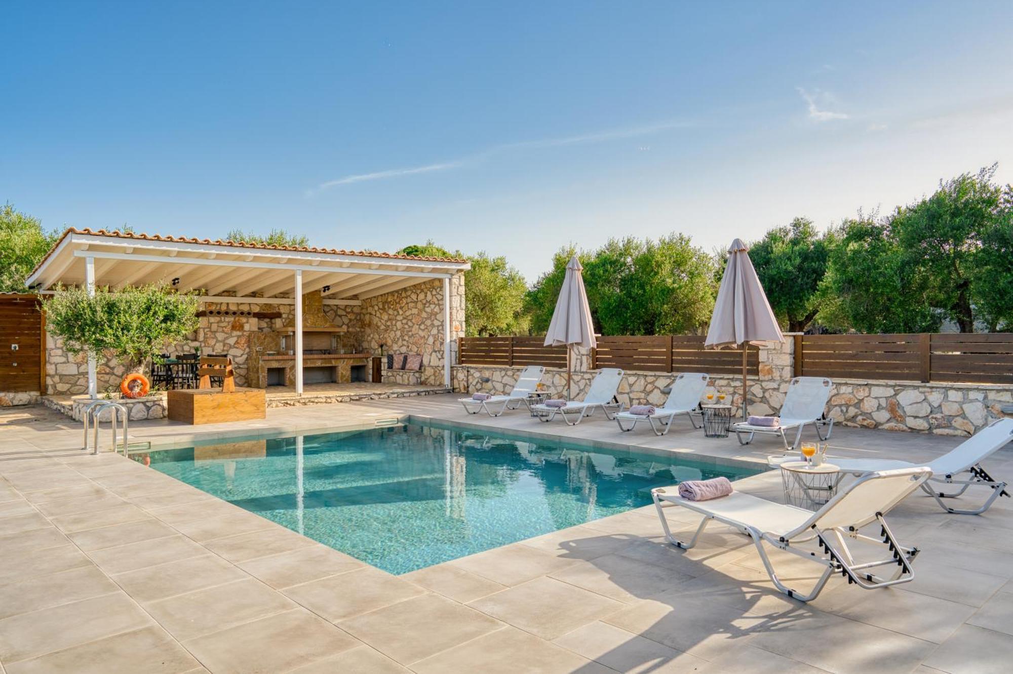 Astarte Villas - Astra Private Villas With Pool Vasilikí Exterior foto